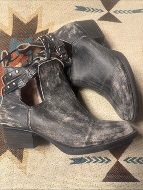 Circle G Distressed Black Cutout Ankle Booties with Studded Straps